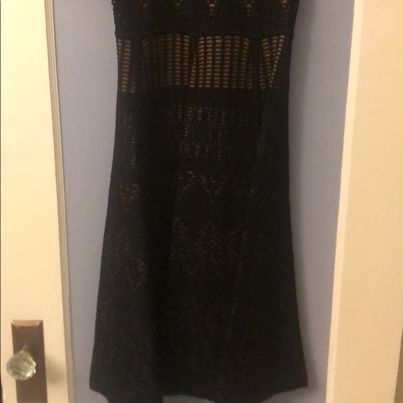 A.L.C. Short Sleeve Dress - Super Stretchy! - Picture 3 of 7